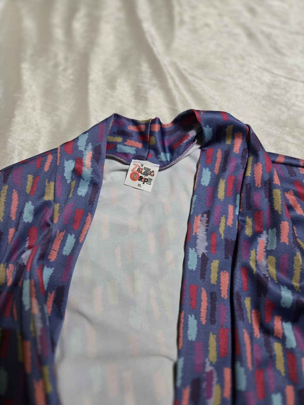 Long Open Duster Cardigan in Multicolor Geometric Print NWOT size Xl - Picture 4 of 8
